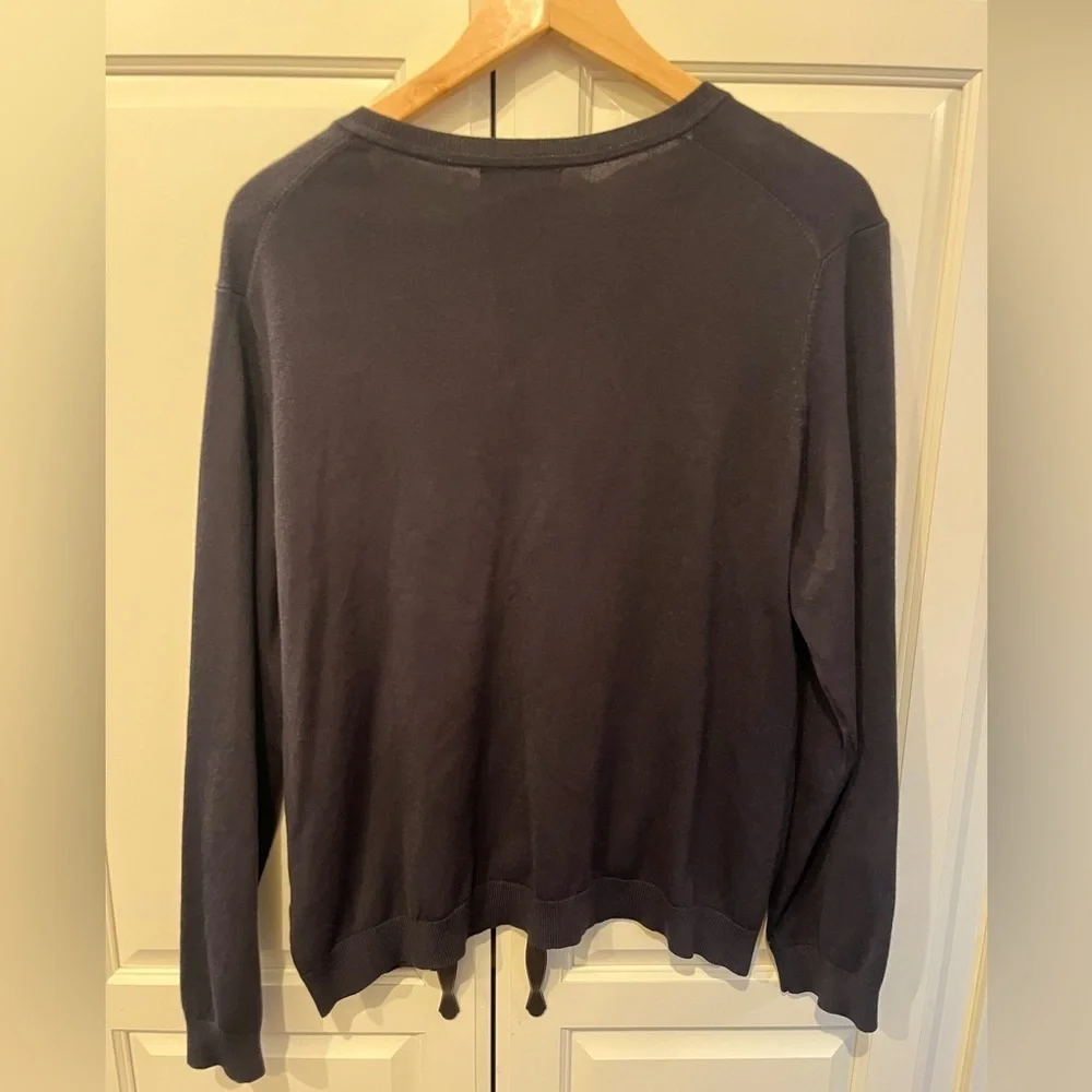 Vintage Land’s End women’s Southwest Airlines V-neck navy sweater